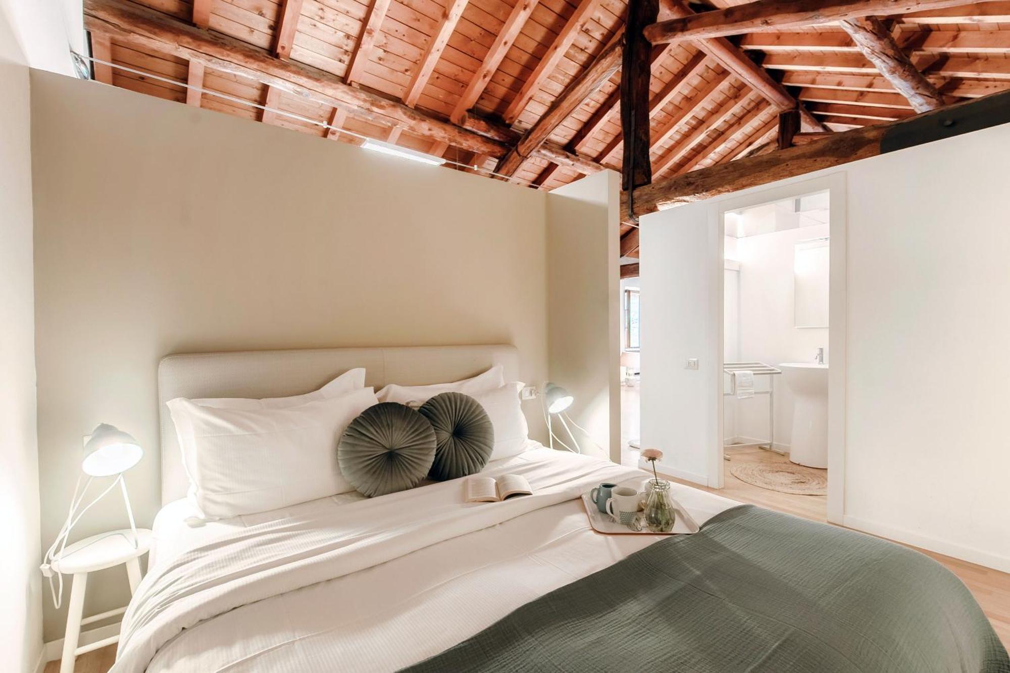 Corte Delle Rondini - Bymyhomeincomo Kültér fotó
